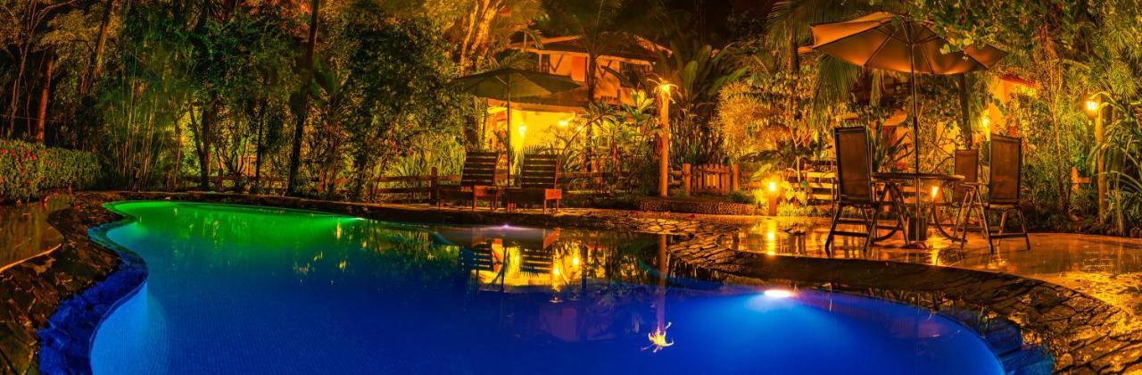 La Ponderosa Hotel ปาโวเนส ภายนอก รูปภาพ