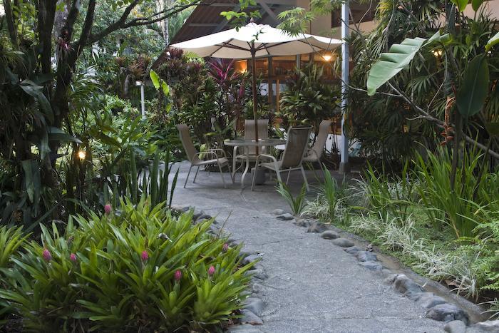 La Ponderosa Hotel ปาโวเนส ภายนอก รูปภาพ